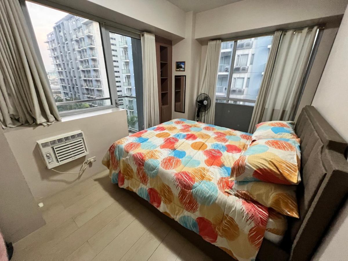 Resorts World Condo Маніла Екстер'єр фото