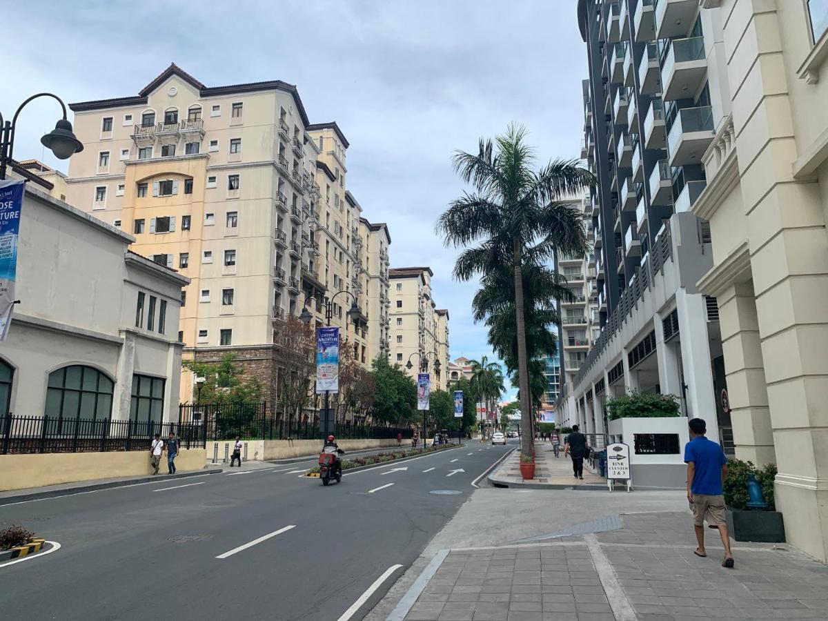 Resorts World Condo Маніла Екстер'єр фото